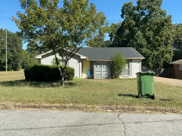 680 Burlington Dr, Montgomery, AL 36117