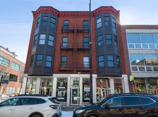 1737 W Division St #303, Chicago, IL 60622