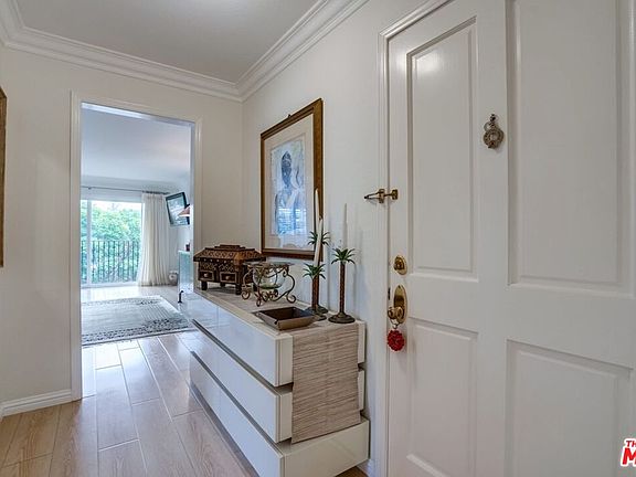 5th image of 2308 Schader Dr Unit 202