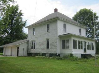 217 N 2nd St, Galva, IL 61434