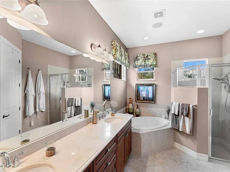 6155 Dogleg Dr — Photo 14