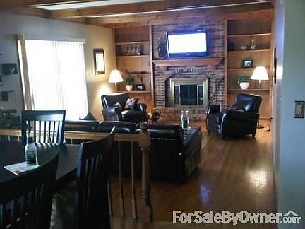 Family Room
						:
						19x136 Sunken Family Room