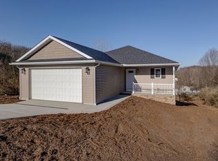 15585 King Rd, Howard, OH 43028