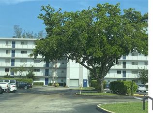 8540 N Sherman Cir APT 101, Hollywood, FL 33025