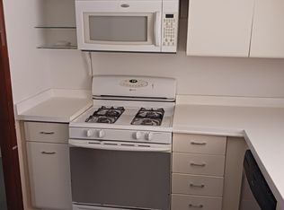 5140 W Cullom Ave #BASEMENT, Chicago, IL 60641
