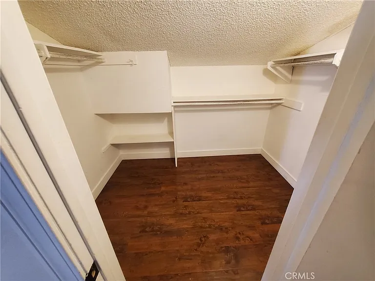 86 S Sierra Madre Blvd #6 — Photo 23
