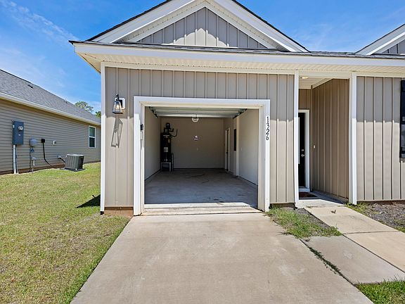 2nd image of 1326 Warrens Way