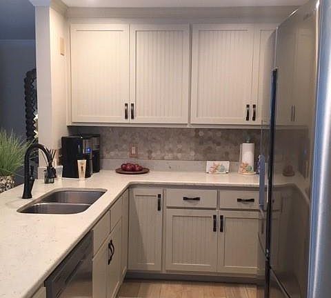 3rd image of 213 Harbour Oaks Dr
