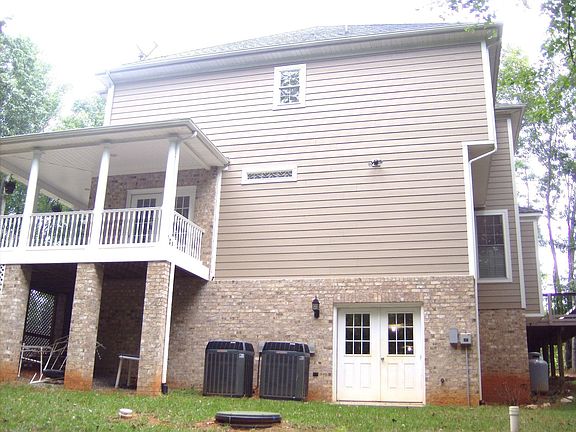 5th image of 1395 Eyrie View Dr