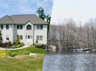 29 Canal Xing, Lake Hopatcong, NJ 07849