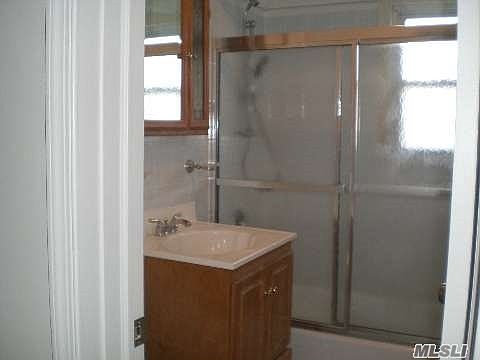 2nd image of 451 E Chester St