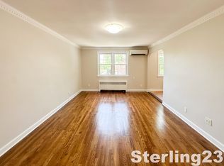 22-07 49th St UNIT 2F, Astoria, NY 11105