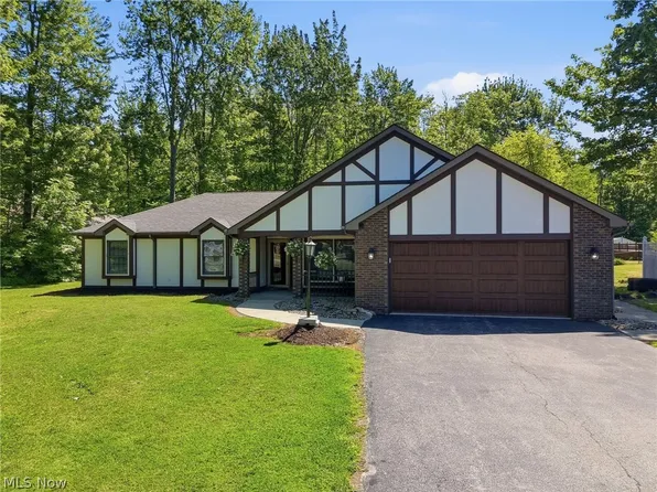 3210 Center Rd, Ashtabula, OH 44004