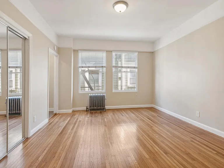 1520 Gough Street — Photo 20