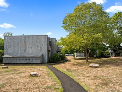 27 Redwood Drive #K, East Haven, CT, 06513