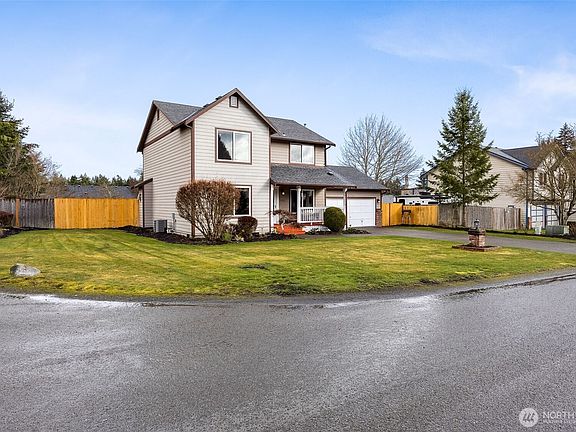 3rd image of 11307 222nd Avenue Ct E