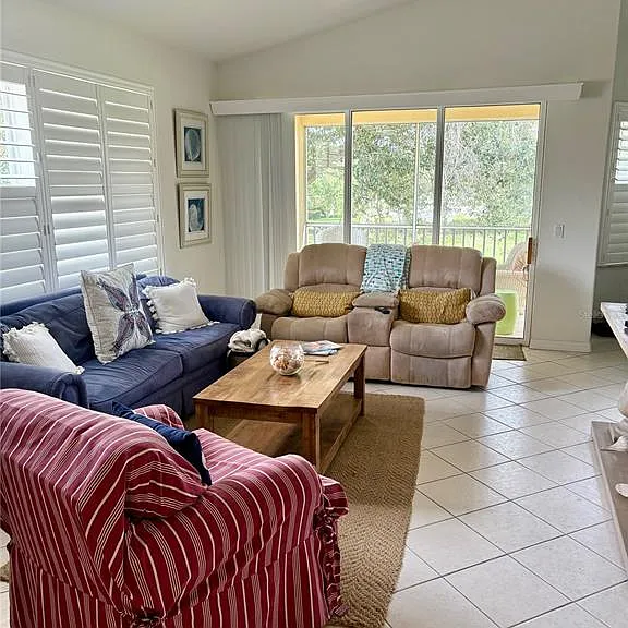 703 Casa Del Lago Way #703 — Photo 3