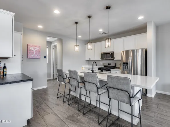 631 W WINCHESTER Drive, Chandler, AZ 85286