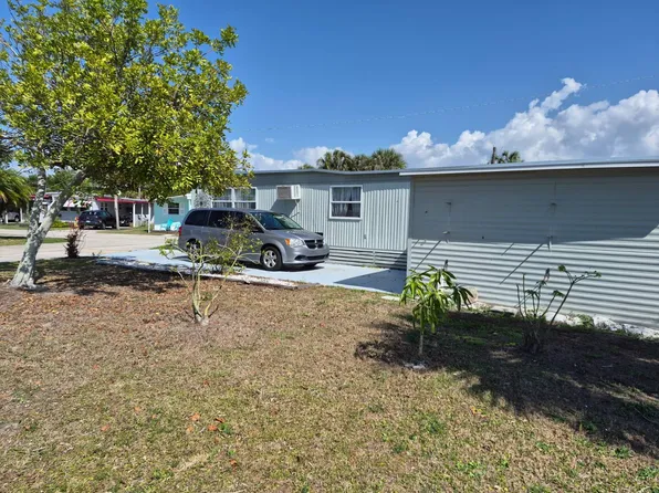 2904 Jasmine Run Ln, Ruskin, FL 33570