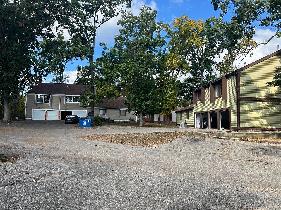 1st image of 7640/7650 Timbercreek Ct