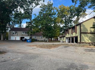 7640/7650 Timbercreek Ct, Portage, MI 49024