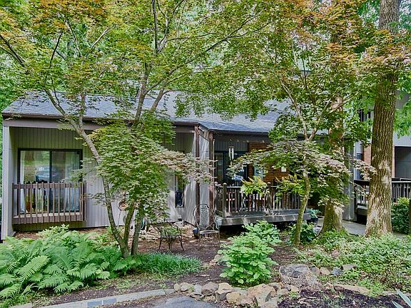 3rd image of 4229 American Dr APT A