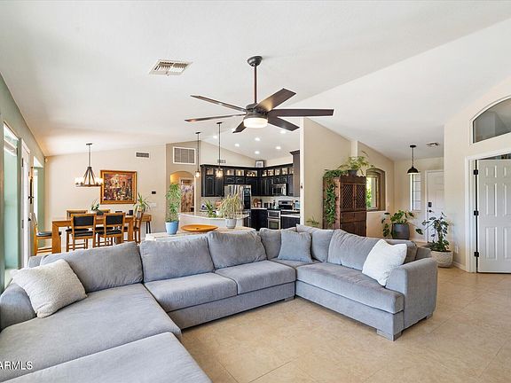 5th image of 18145 E VENCINO Street