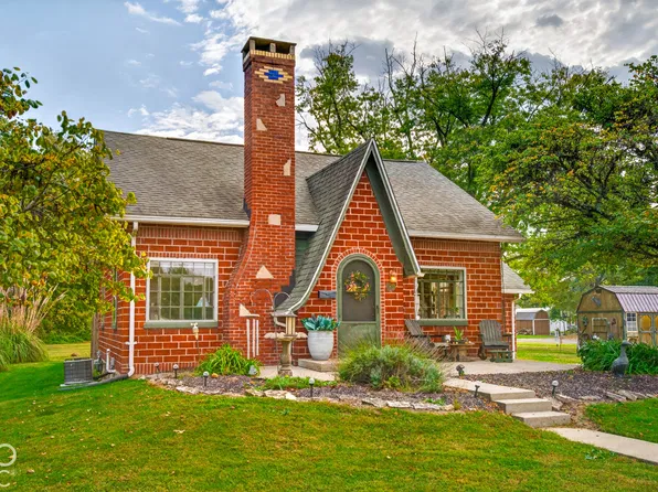 70 Norris Ave, North Vernon, IN 47265