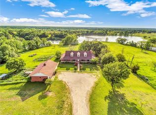 8746 S State Highway 78, Leonard, TX 75452