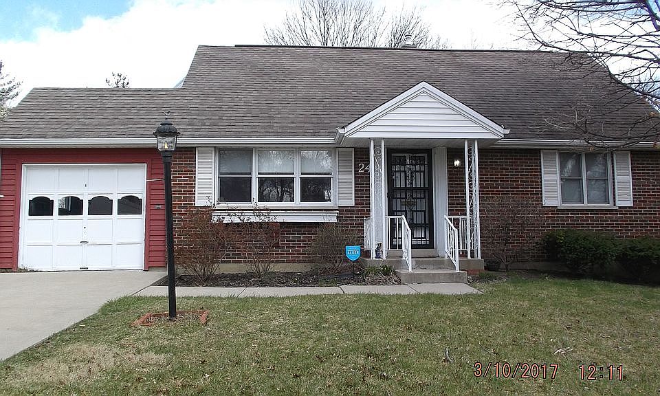 1st image of 24 Japonica Dr