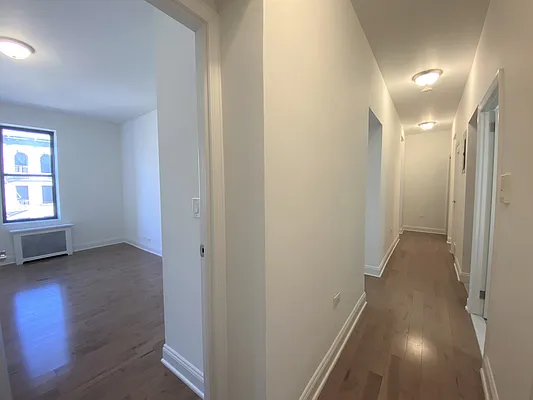 Rented by Douglas Elliman | media 22