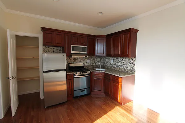 Rented by E and G Realty Group | media 25