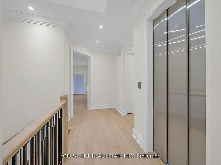 132 Lothian Ave — Photo 20
