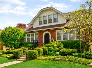 1101 Peale Ave, Park Ridge, IL 60068