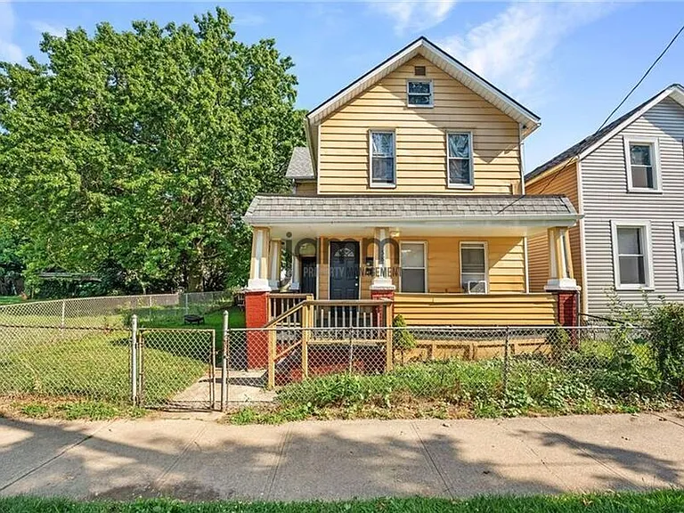 5816 Madison Ave #UPPER — Photo 14