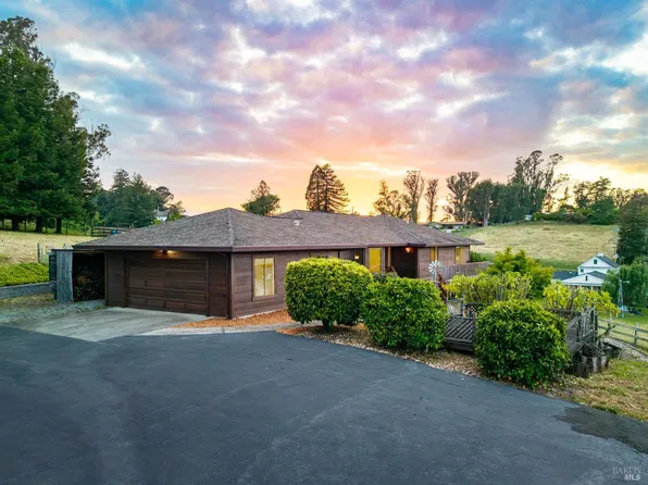 8969 Cypress Avenue, Cotati, CA 94931