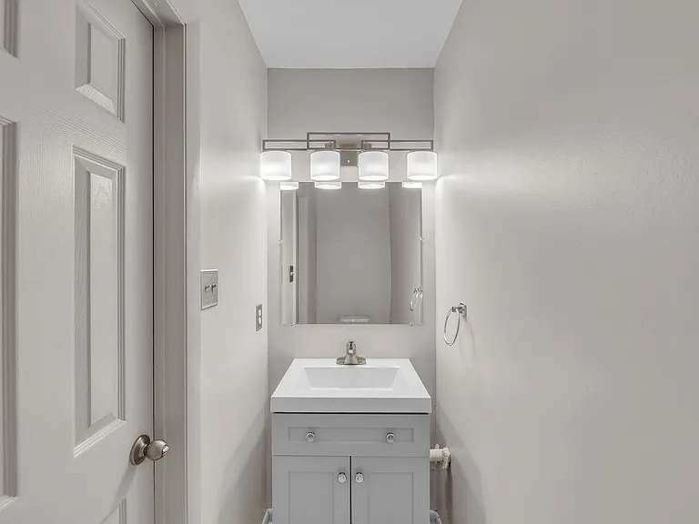 3829 Shooting Star Dr — Photo 12