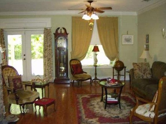 5th image of 4316 Lenora Dr