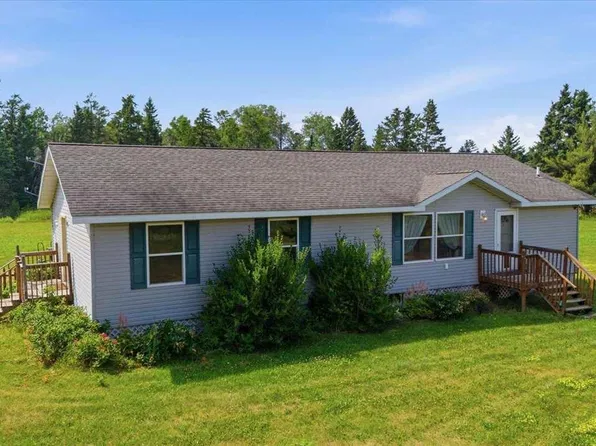 7337 Pearson Rd, Virginia, MN 55792