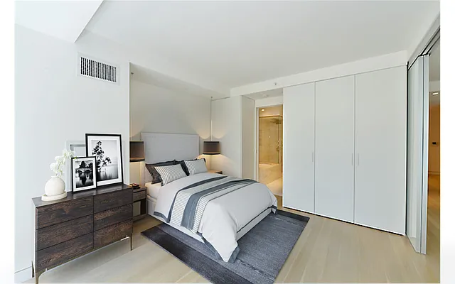 Rented by Douglas Elliman | media 17