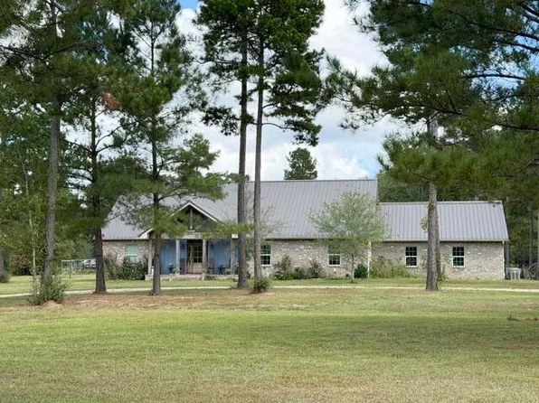 96 Weathers Ln, Columbia, MS 39429