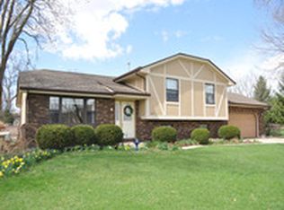 1289 Edmonds Ave, New Lenox, IL 60451