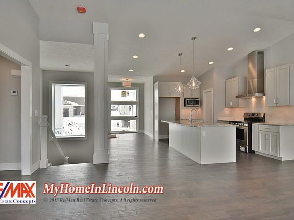 2nd image of 6330 Nashway Cir