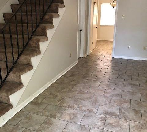 2nd image of 1244 Park Dr