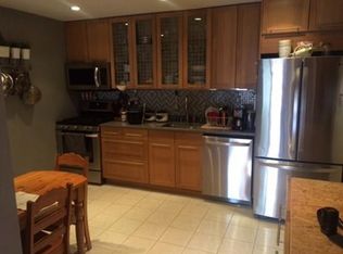 35 Hosmer St APT 8, Marlborough, MA 01752