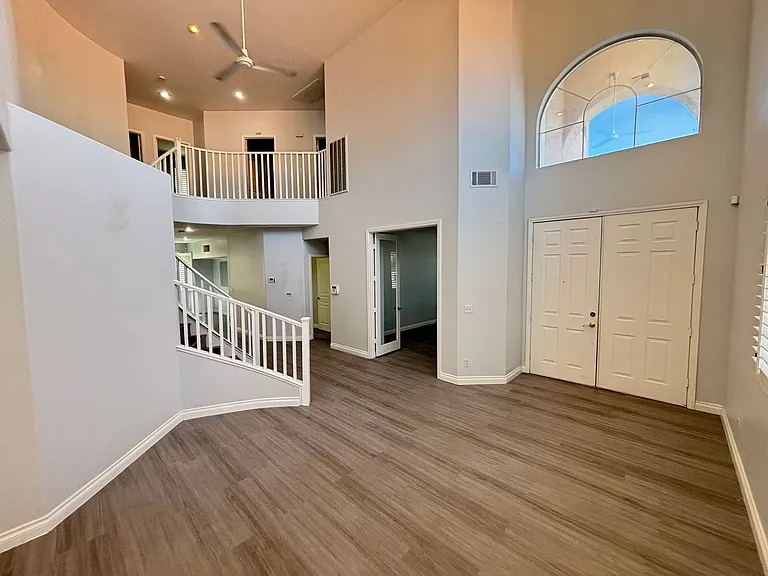 8207 Vista Colorado St — Photo 4