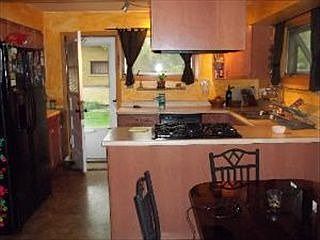 3rd image of 1320 W 59th St