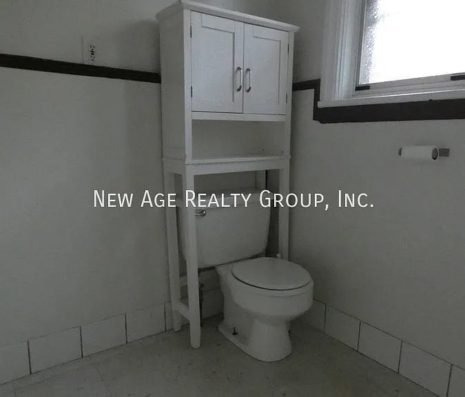 4910 Cedar Ave #3 — Photo 9