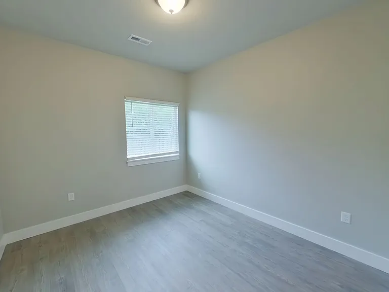 12778 W Wheatland Ct — Photo 13