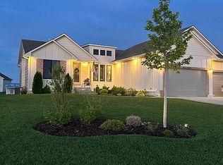 2604 Pebble Ct, Andover, KS 67002